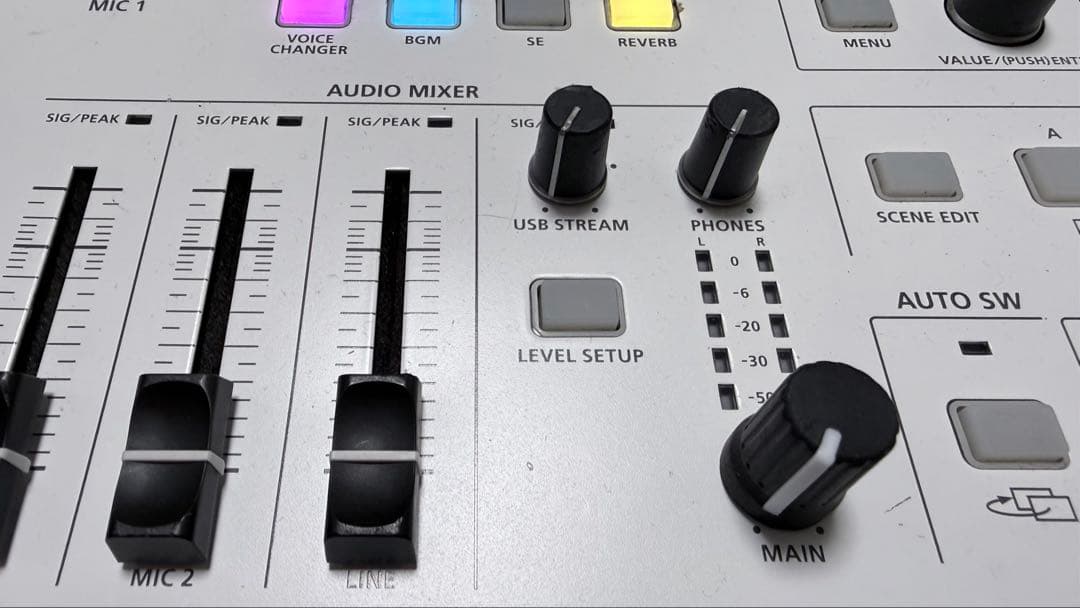 Roland VR-1HD スイッチャー