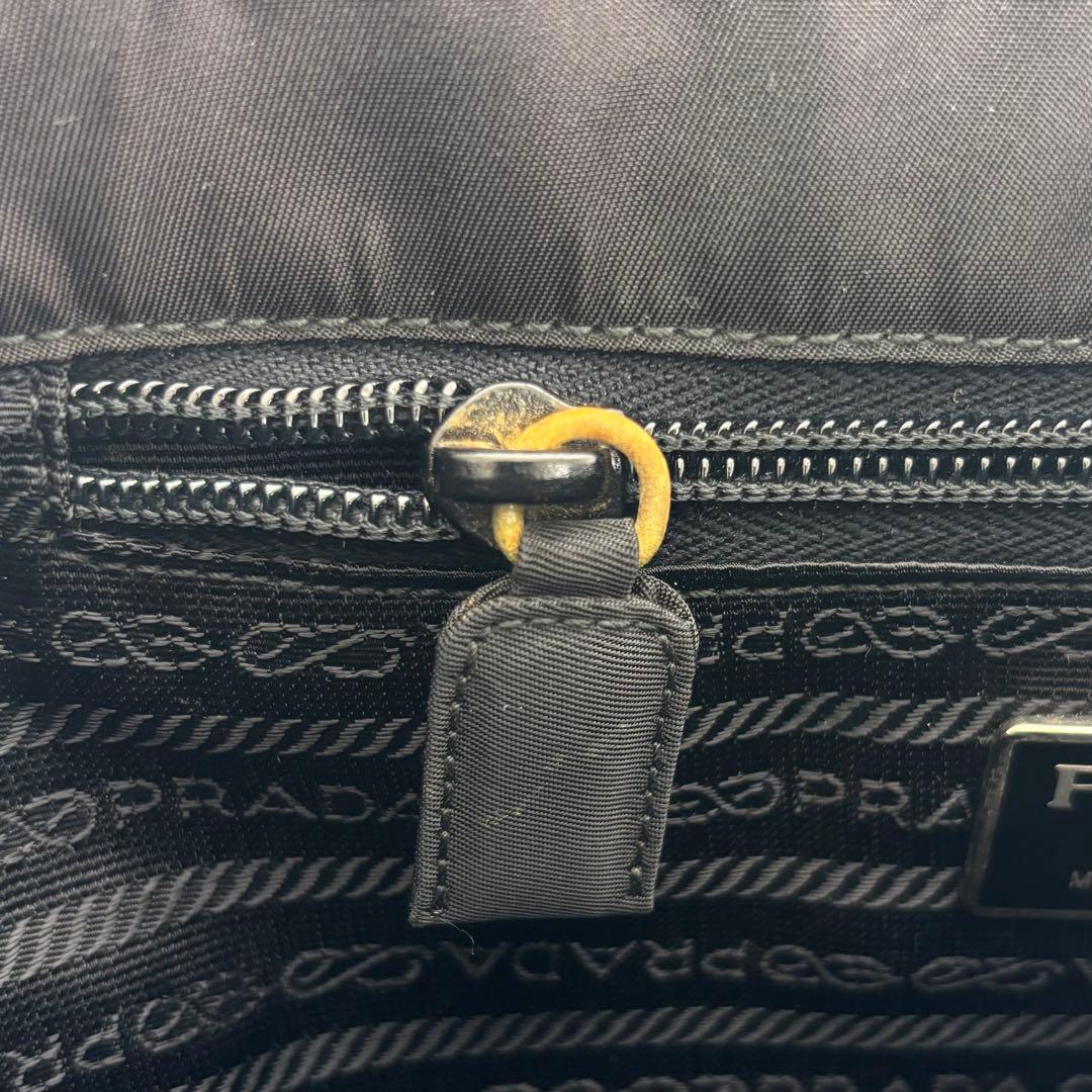 美品 PRADA プラダ メタルハンドル ハンドバッグ ナイロン ブラック