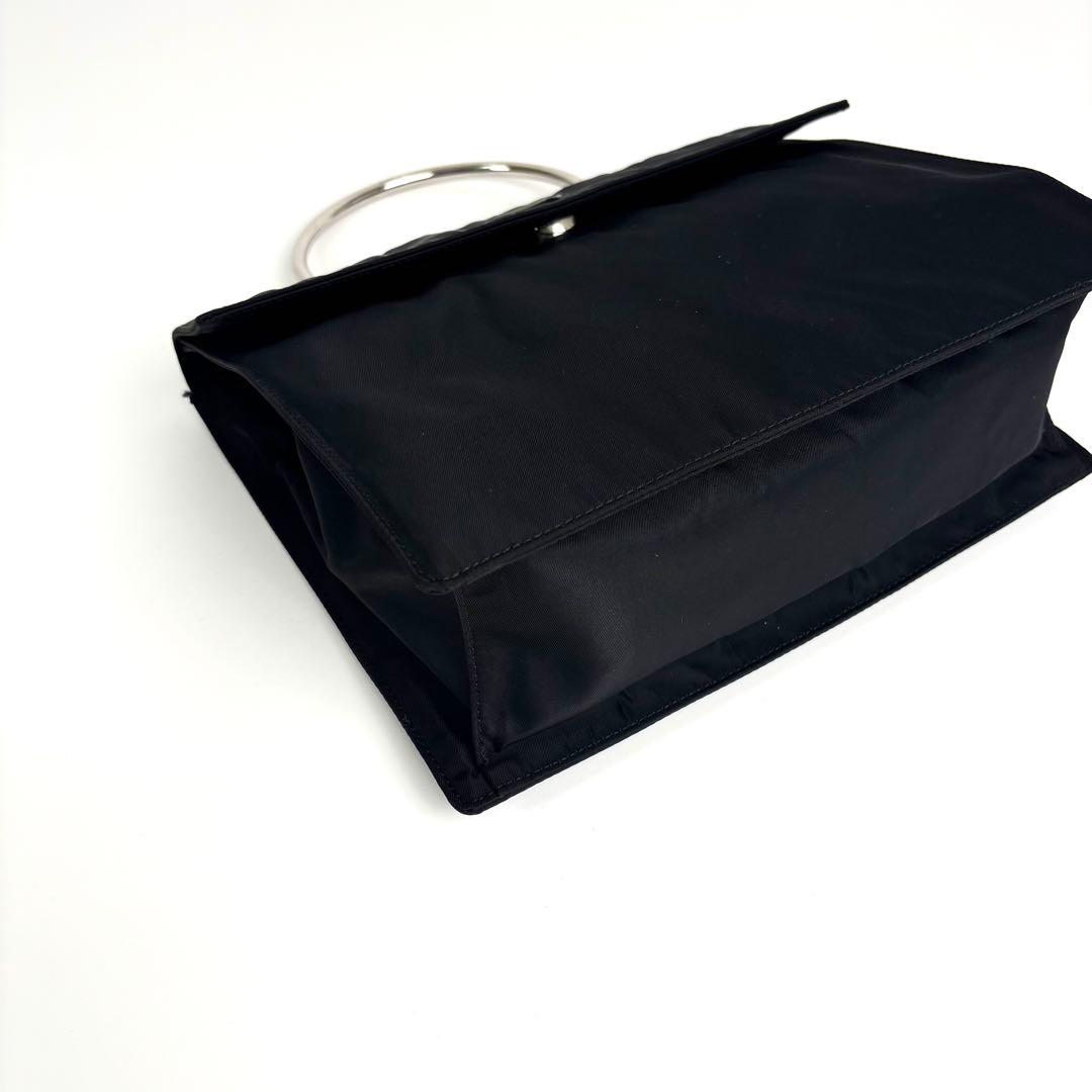 美品 PRADA プラダ メタルハンドル ハンドバッグ ナイロン ブラック