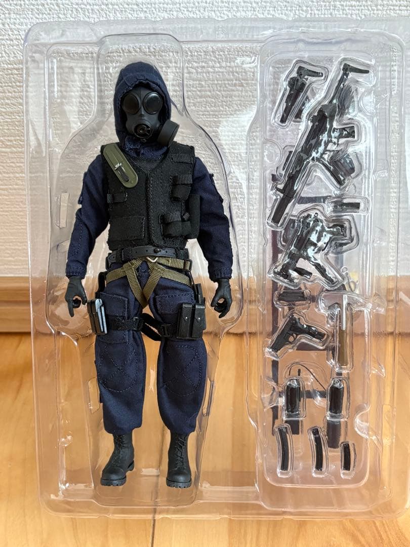 SAS CRW アサルター 1/12スケール