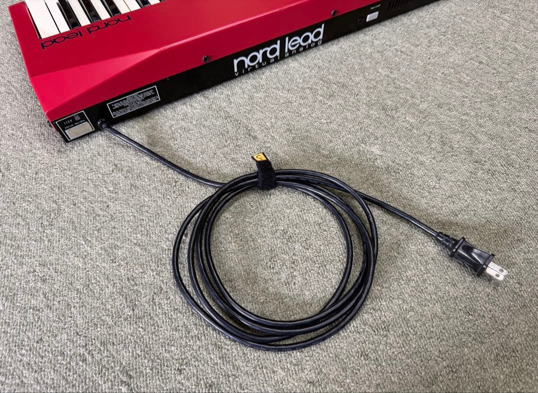 Nord Lead シンセサイザー / バーチャルアナログキーボード