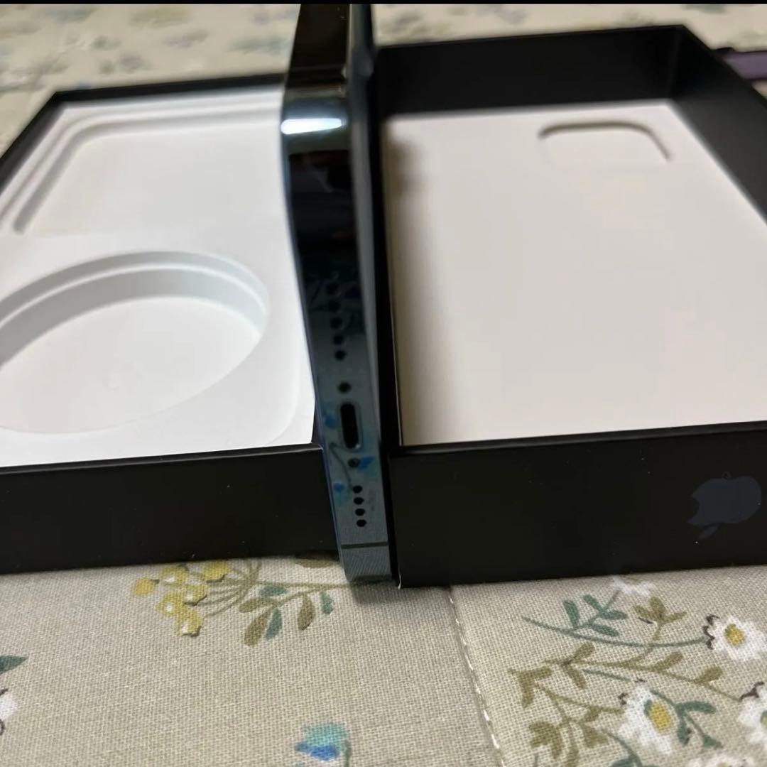 美品　iPhone 12 Pro Max 128GB パシフィックブルー