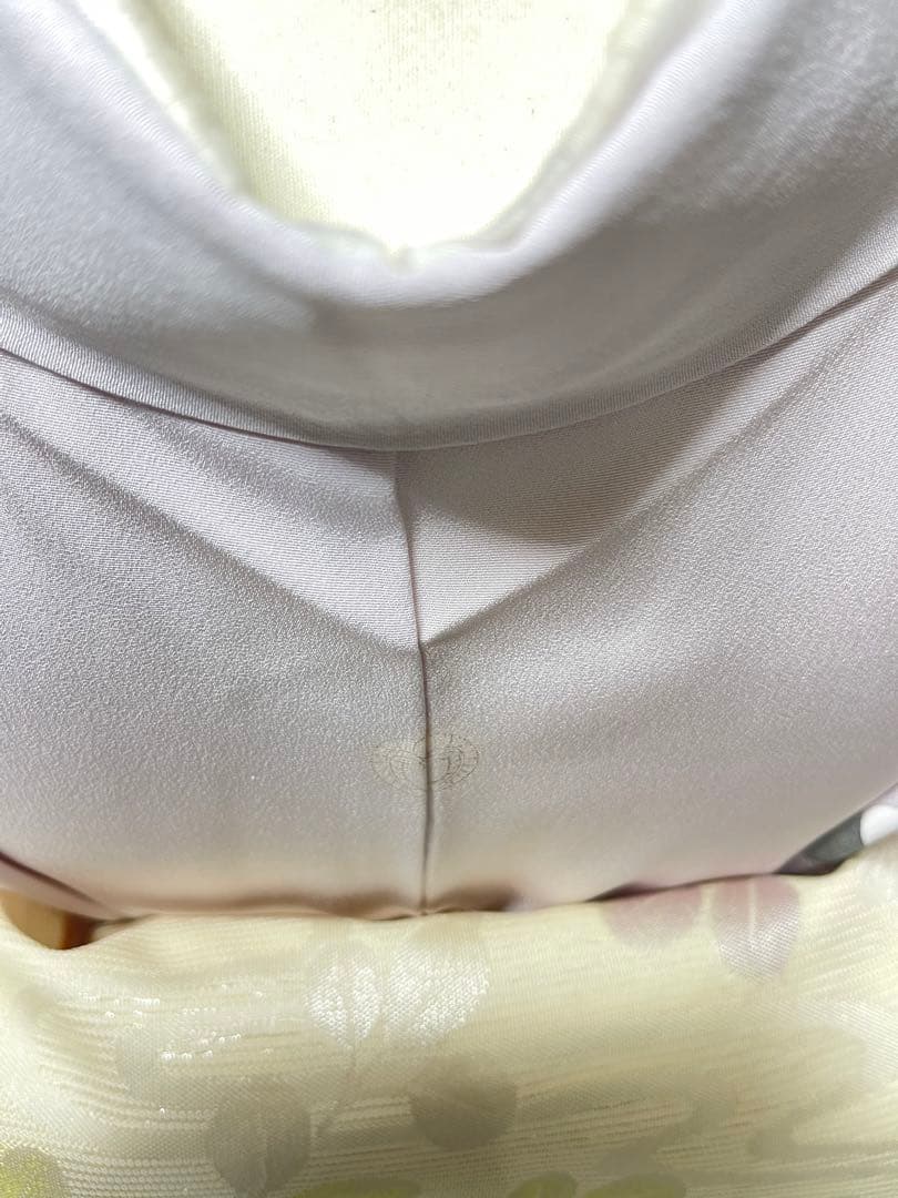 ご購入者様決定正絹付け下げ 薄いふじ色 つばき花柄 一つ紋