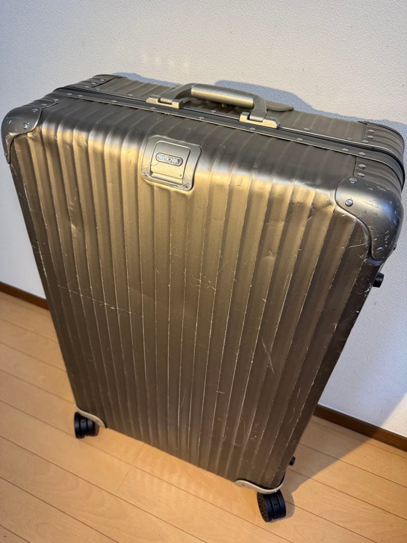 【全車輪交換済】　リモワRIMOWA TOPAS TITANIUM 98L