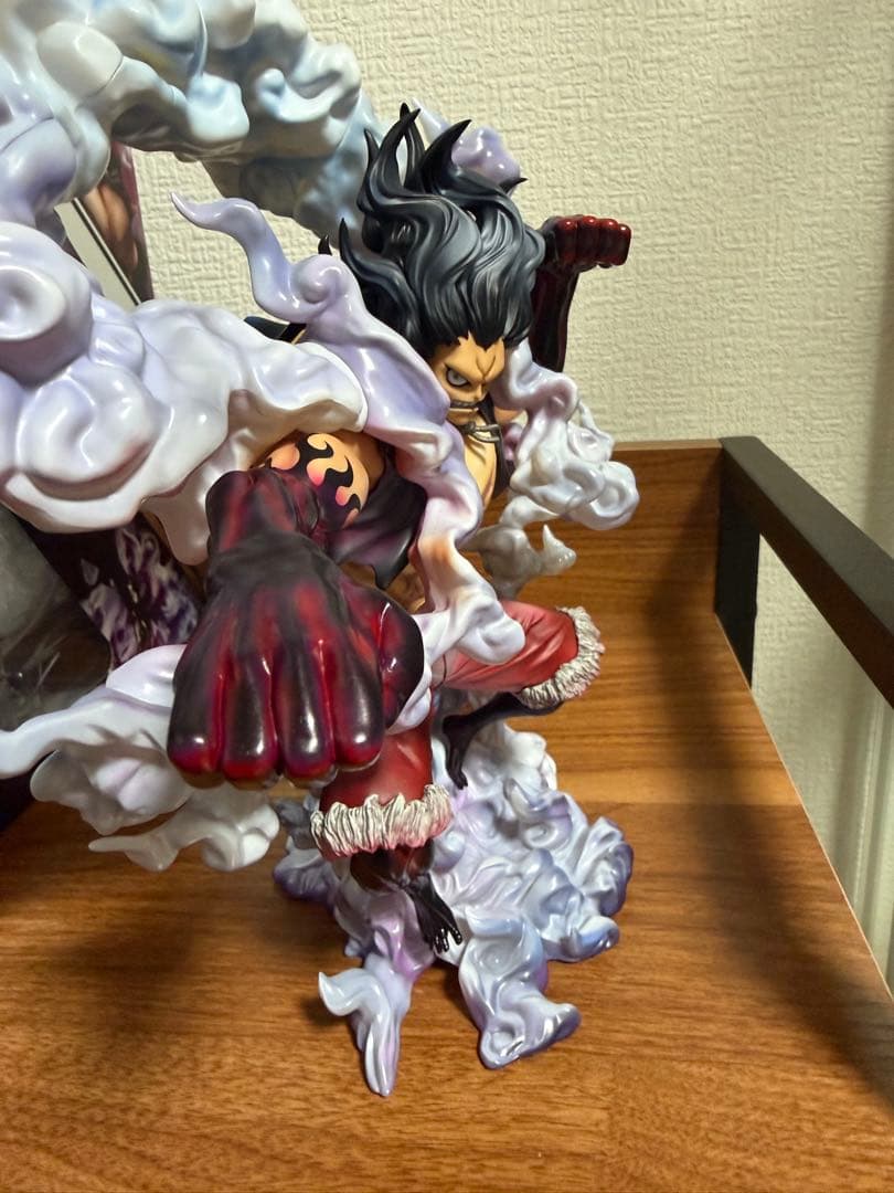 ワンピース POP maximum ギア4 スネイクマン ルフィ　フィギュア