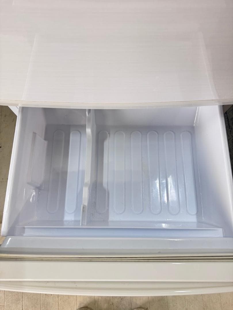 大阪送料無料★3か月保障付き★冷蔵庫★2017年★SJ-D14C-W★R-366