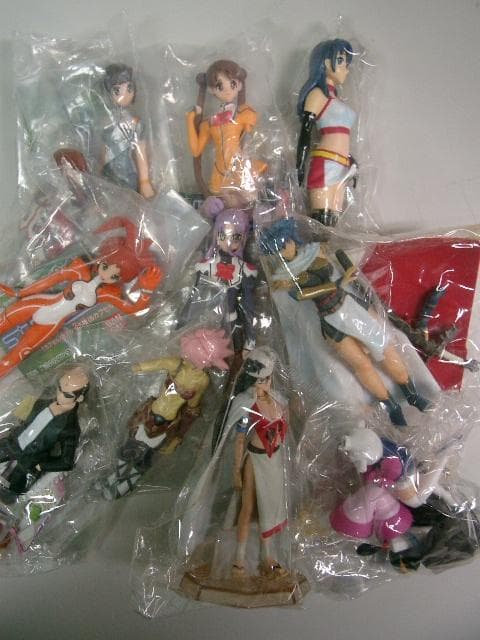 美少女系フィギュア　８０体お宝セット・入手困難非売品グッズ含む