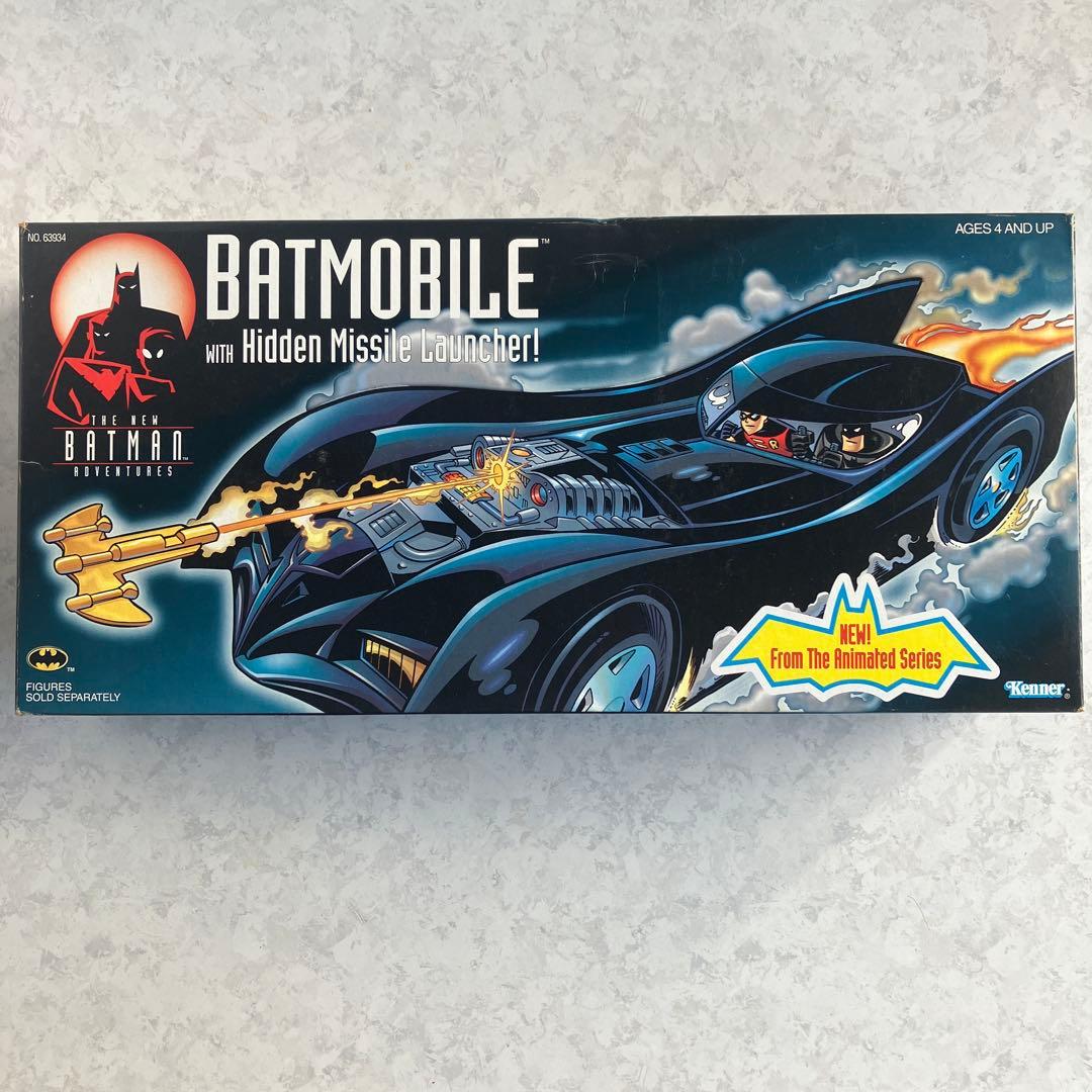 ケナー社製バットモービル　隠しミサイル発射装置付き　新品未使用