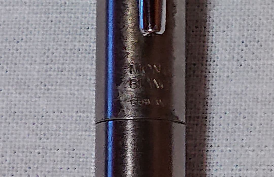 MONTBLANC ノブレス万年筆 (匿名配送)