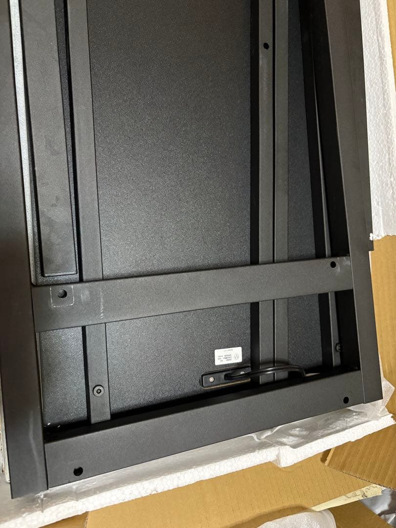 TAT ネイルテーブル　グレー合成石モダンテーブル 2段棚付きSHAREYDVA