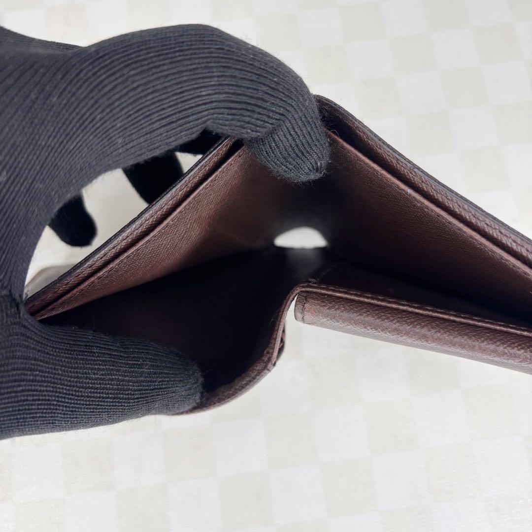 美品　LOUIS VUITTON ルイヴィトン　財布　二つ折り　M06