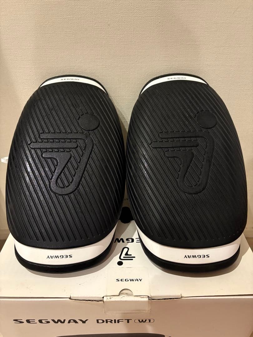 Segway Drift W 電動スケボー