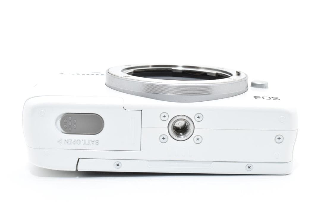 美品 キャノン　Canon EOS M10 ダブルレンズキット 1533