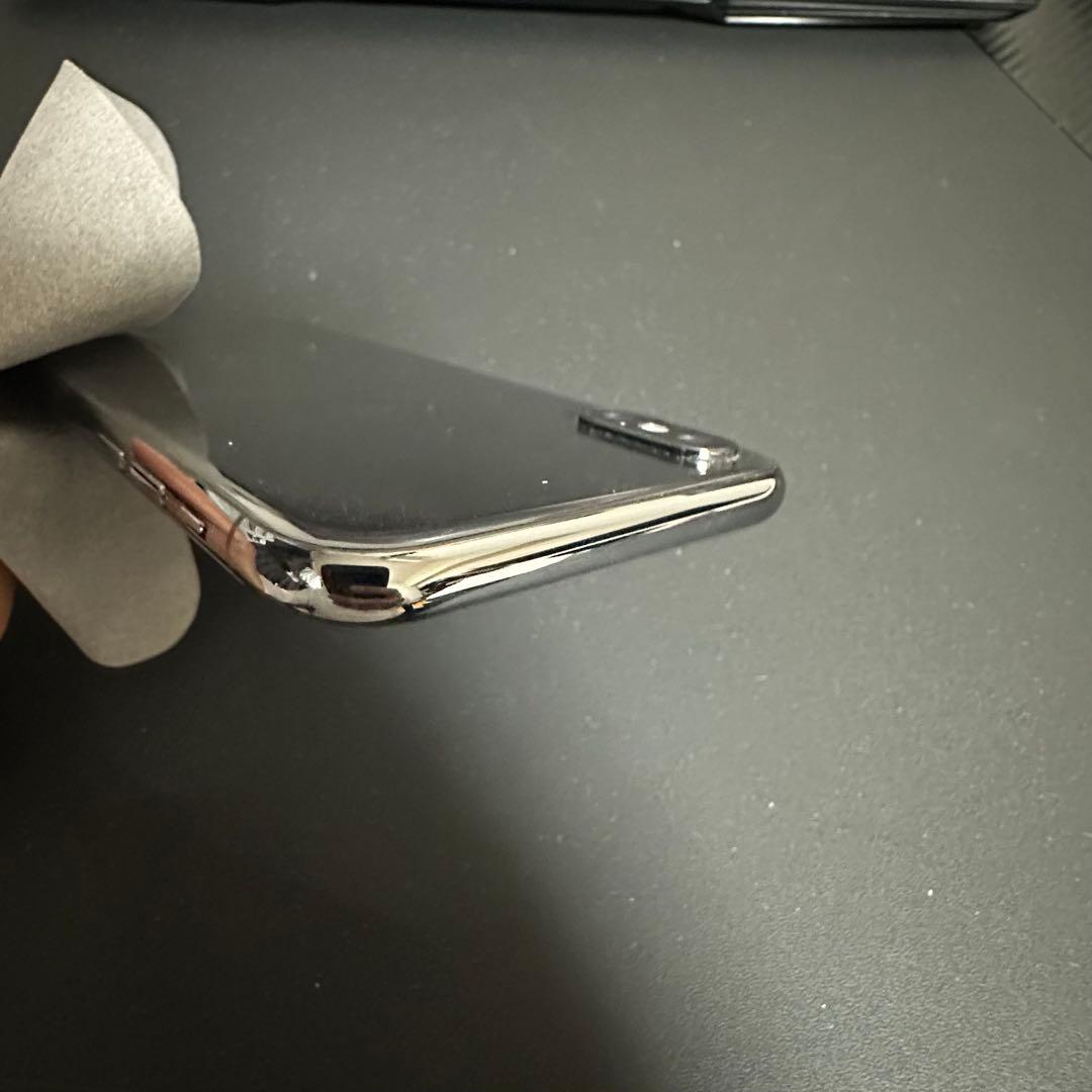 Apple iPhone X スペースグレー