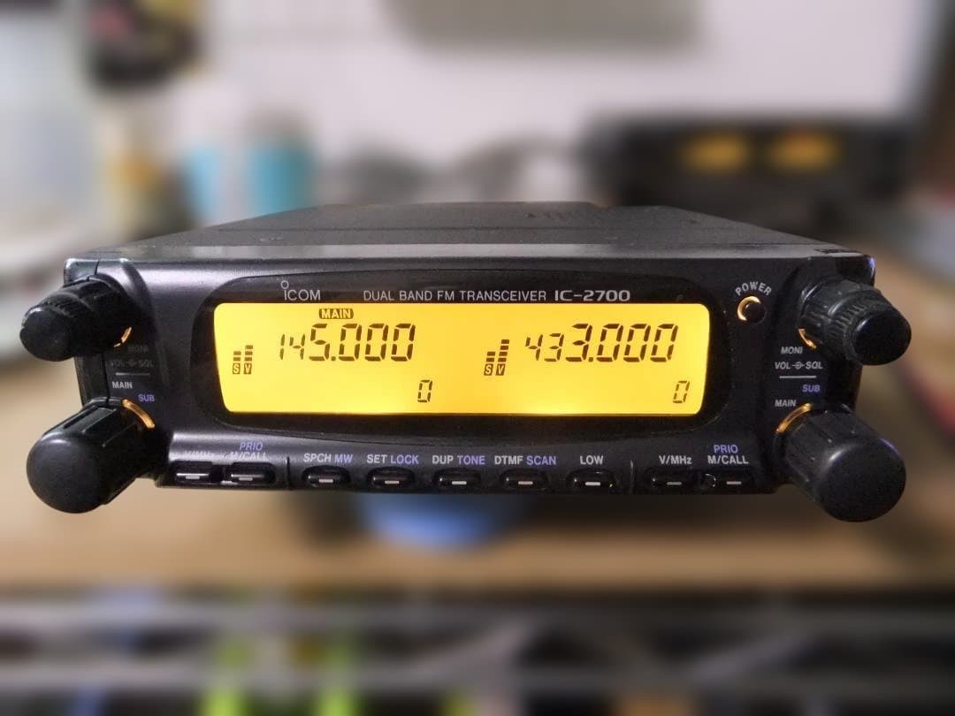 ☆アイコム　144/430/MHz帯モービル機　IC-2700D①（現状渡し）☆