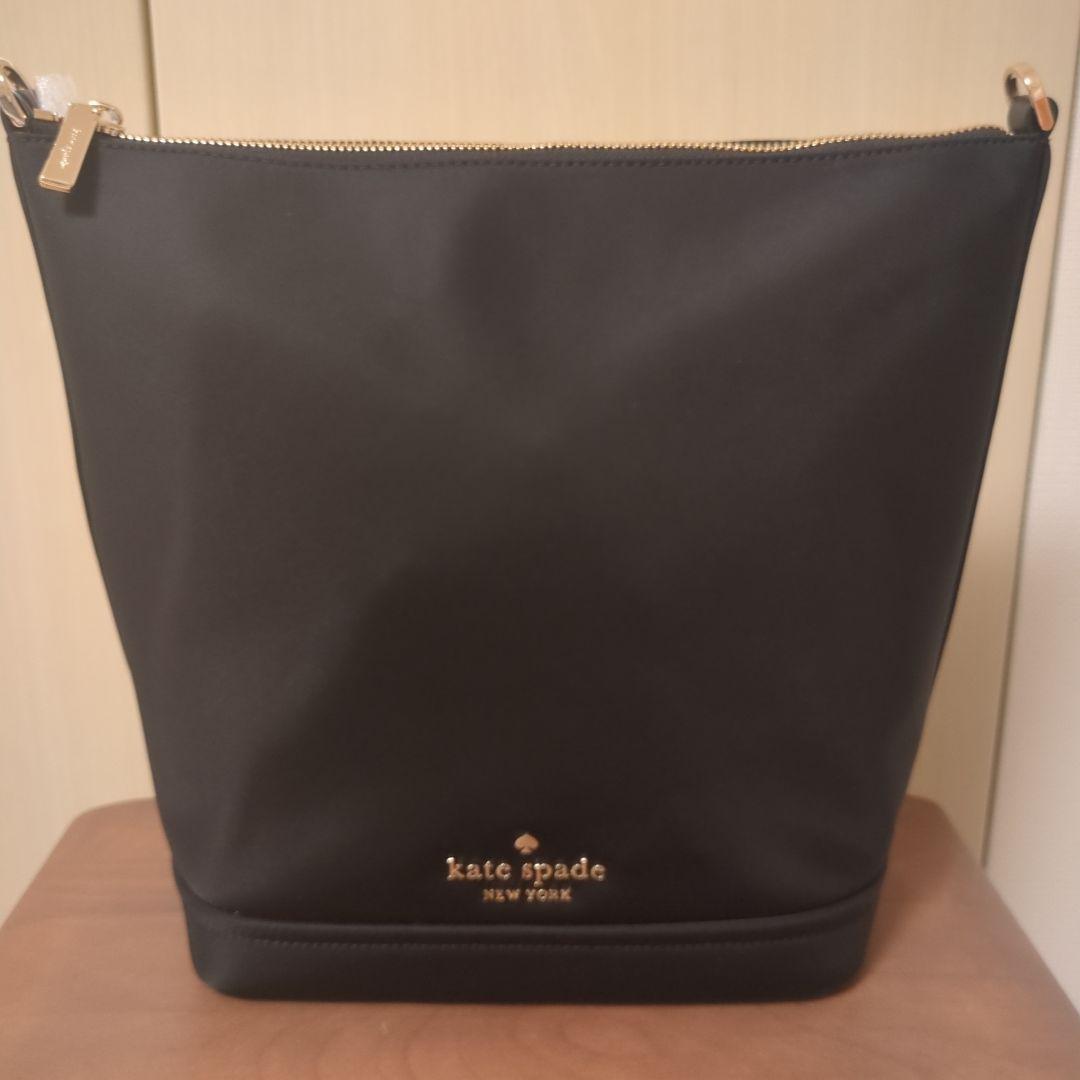 新品未使用★kate spade 　チェルシーダッフル　クロスボディ　ブラック