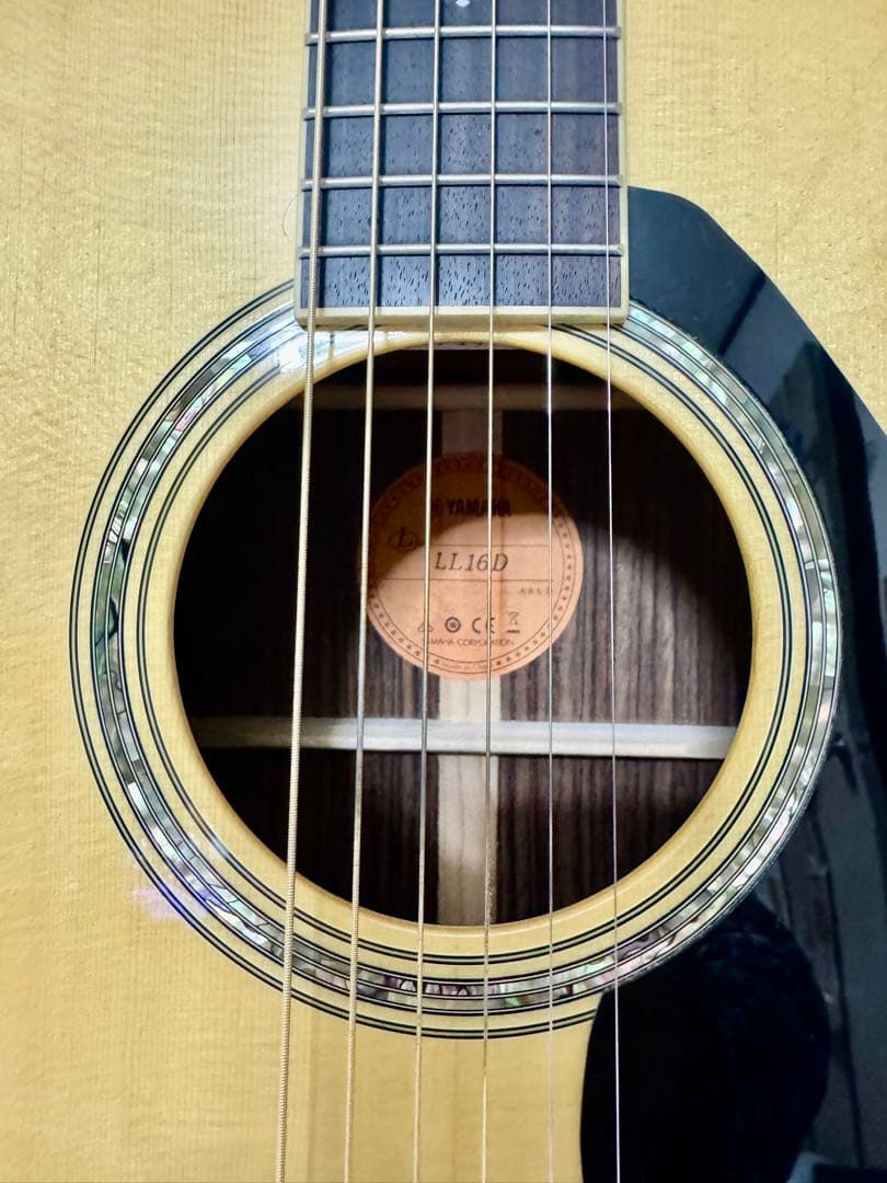 YAMAHA LL16D 黒ピックガード&アバロンブリッジピン