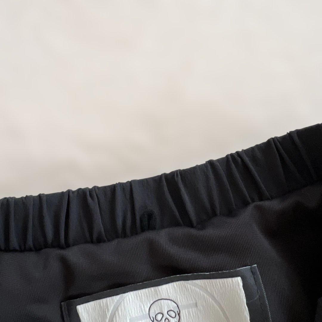 マーク&ロナ　防風フード付きジャケット