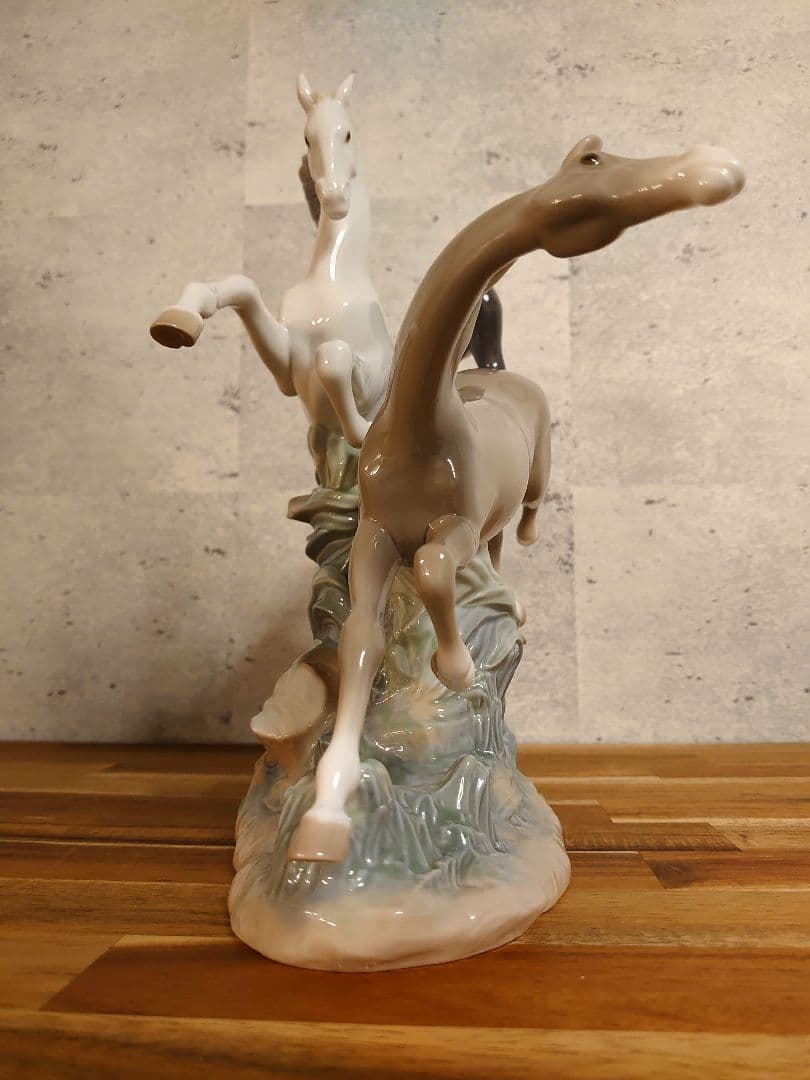 【極美品】【完売品】リヤドロ　駆ける馬　LLADRO