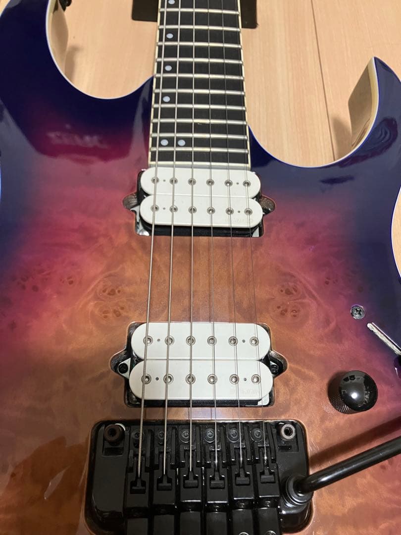 廃盤レアIbanez IronLabel RGIX6DLB SNB
