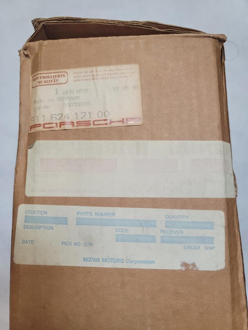 ポルシェ 冷却ファン 新品