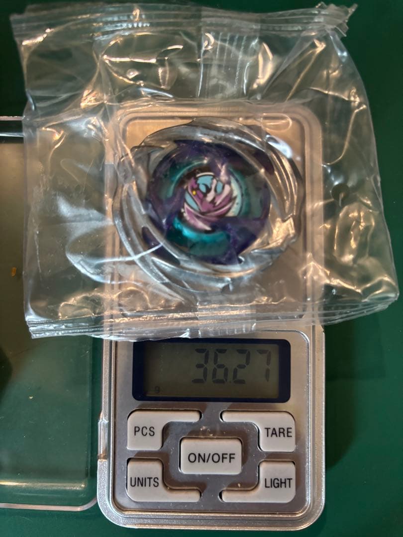 大会用重量級ベイブレードX ワイバーンホバー dmmくじ　A賞　36.27g