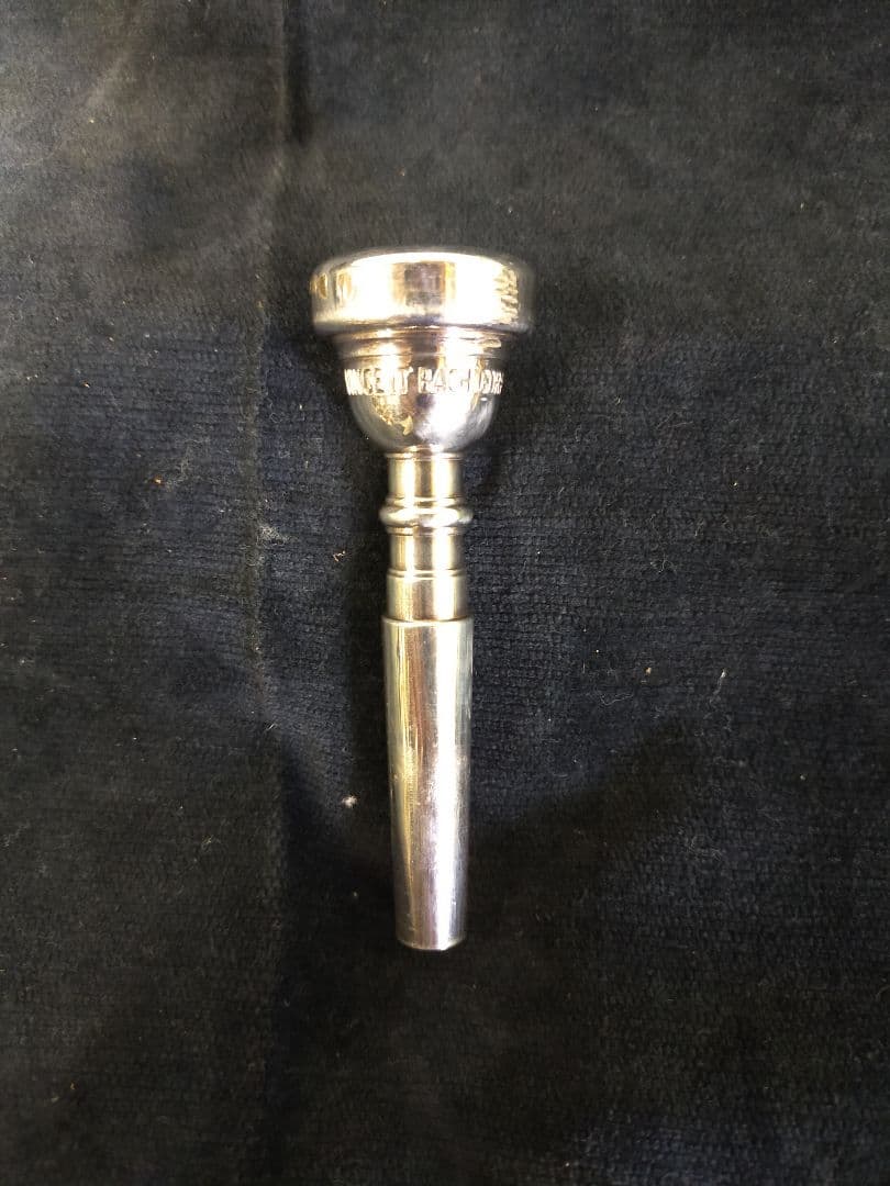 トランペットマウスピース Bach corp 10 1/2D