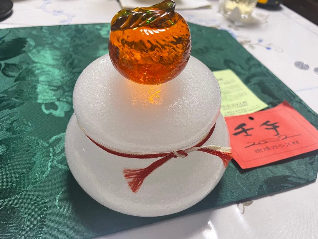 琉球ガラス　鏡餅　赤い紐付き 12cm