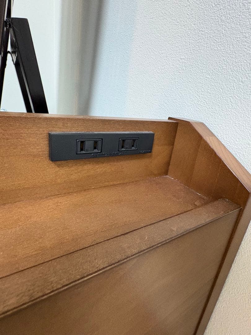 ニトリ シングルこぼれ止め棚付きベッドフレーム