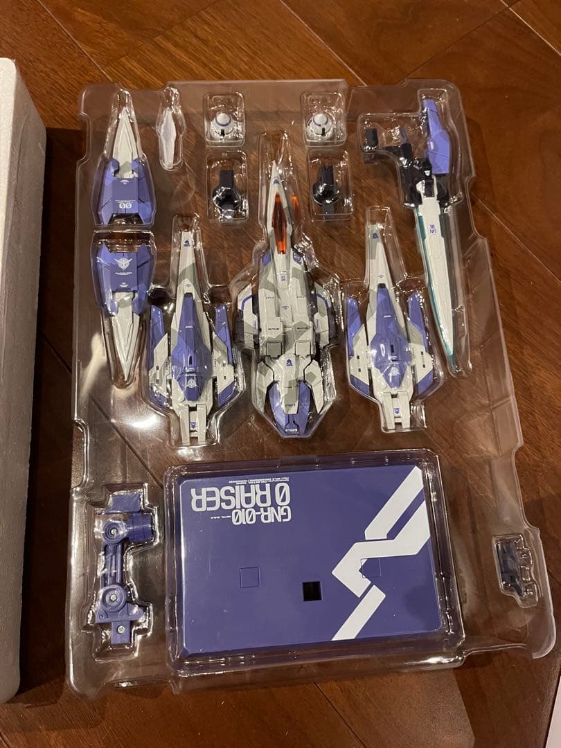 ヒ*キ様 L BUILD ダブルオーライザー デザイナーズブルーVer