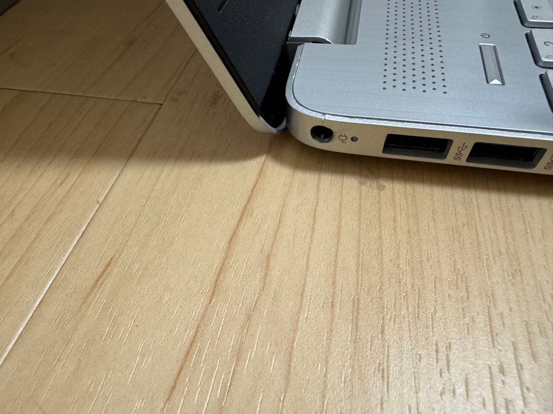 Windowsノート本体 HP 15s-fq5000 15.6 i7-1255U 16GB 512GB