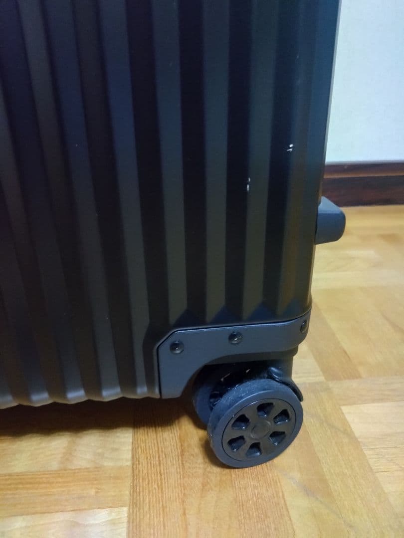 Mercedes-Benz　AMG スーツケース　キャリーケース