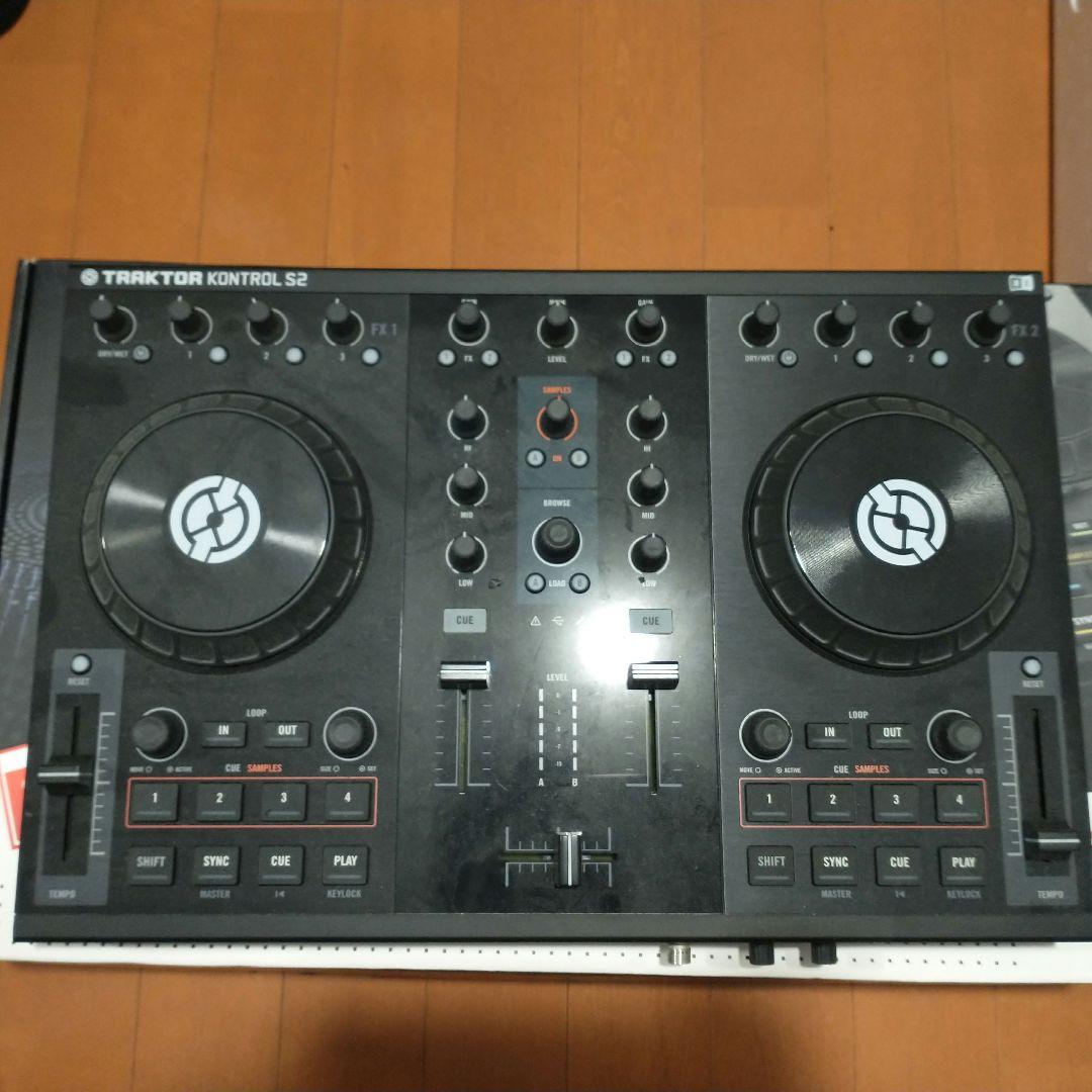 値下げ7000円OFF！TRAKTOR KONTROL S2 DJコントローラー