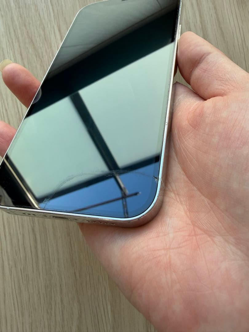 iPhone12 Proシルバー　128GB SIMフリー