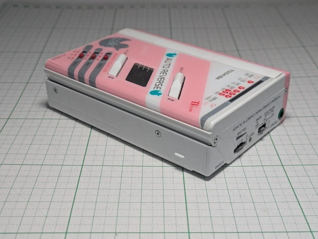 整備済み　東芝　KT-PS10　WALKY　アヒル柄　ラジオカセットウォークマン