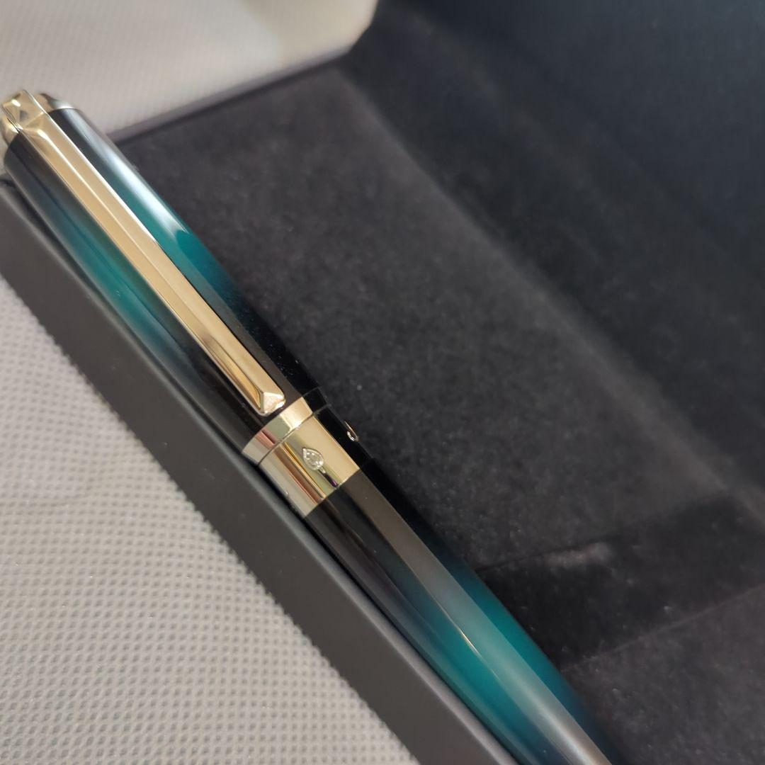 エス・テー・デュポン「ラインD サンバースト 純正漆(グリーン)」ボールペン