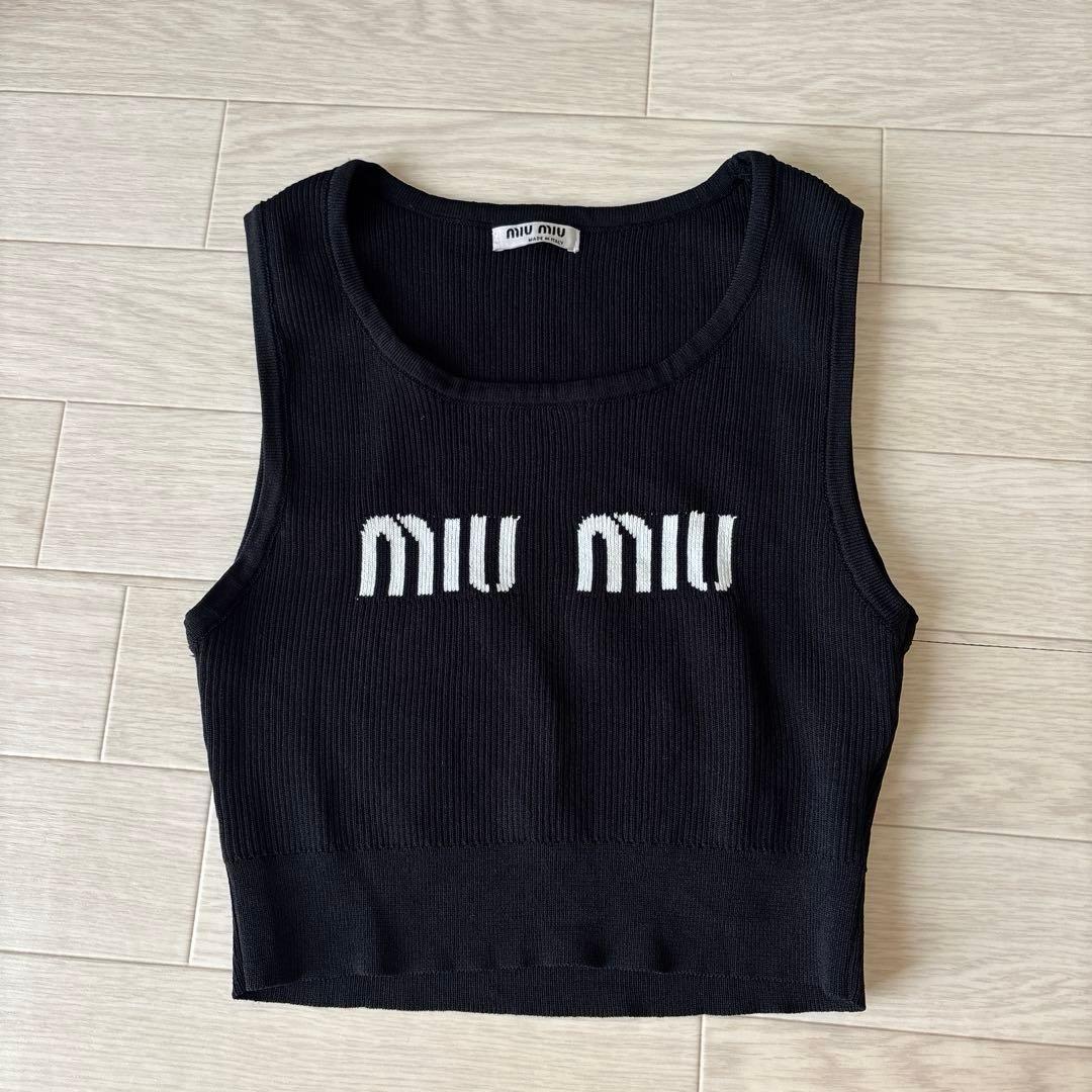 miu miu ブラック タンクトップ　S