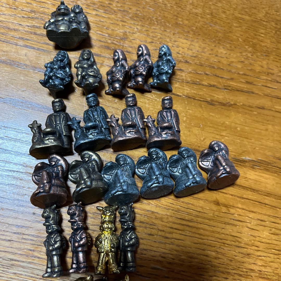 ポケモン　メタルフィギュア