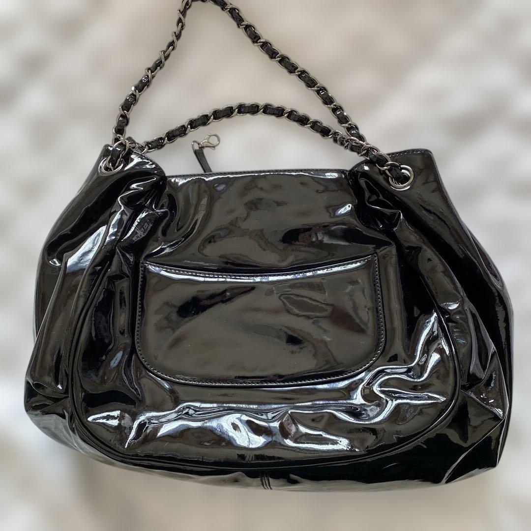 Y*A様 CHANEL 廃盤シャネルフラワーエナメルブラック ハンドバッグ