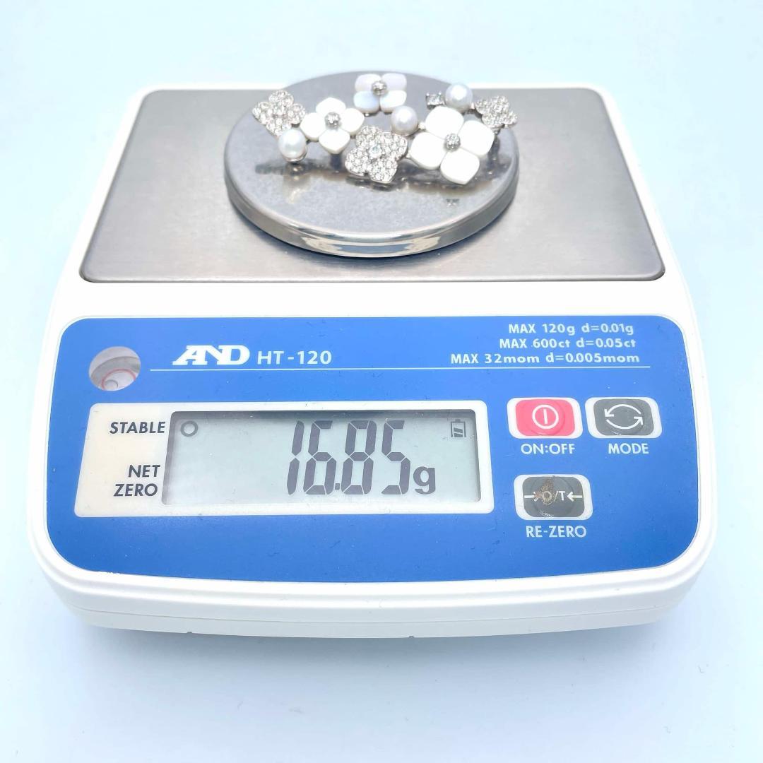 ヴァンドームブティック フラワー シェル パール 6.3mm セレモニーブローチ