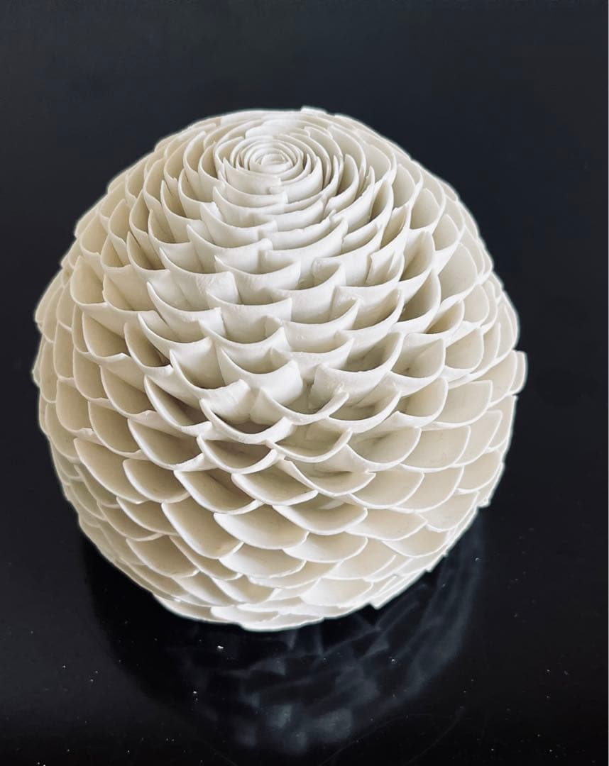 山元規子　オブジェ　陶ー卵殻ー　　（L）見立て　茶室飾　茶道　インテリア　アート