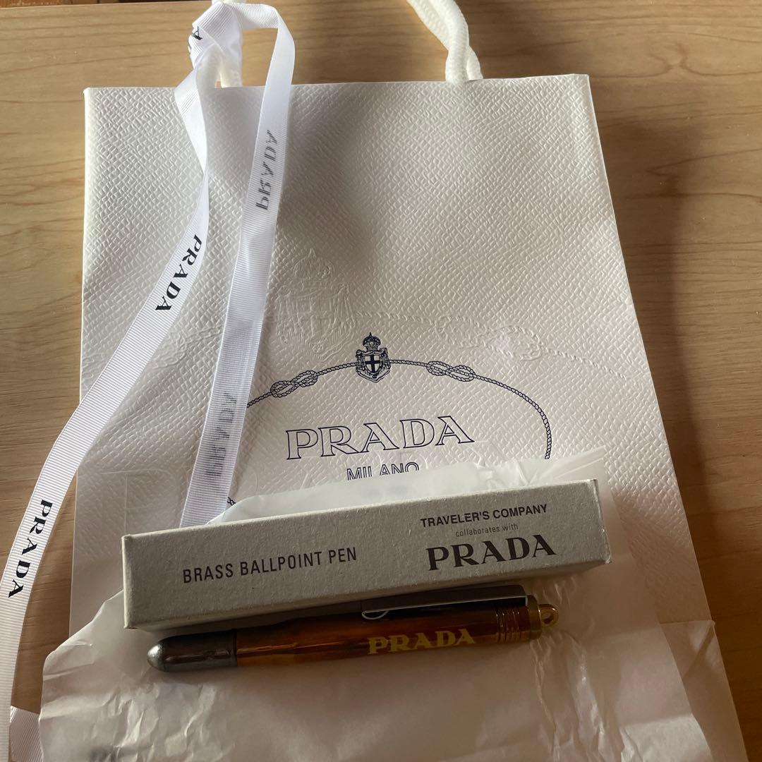 レア！PRADA ブラスボールペン ゴールド