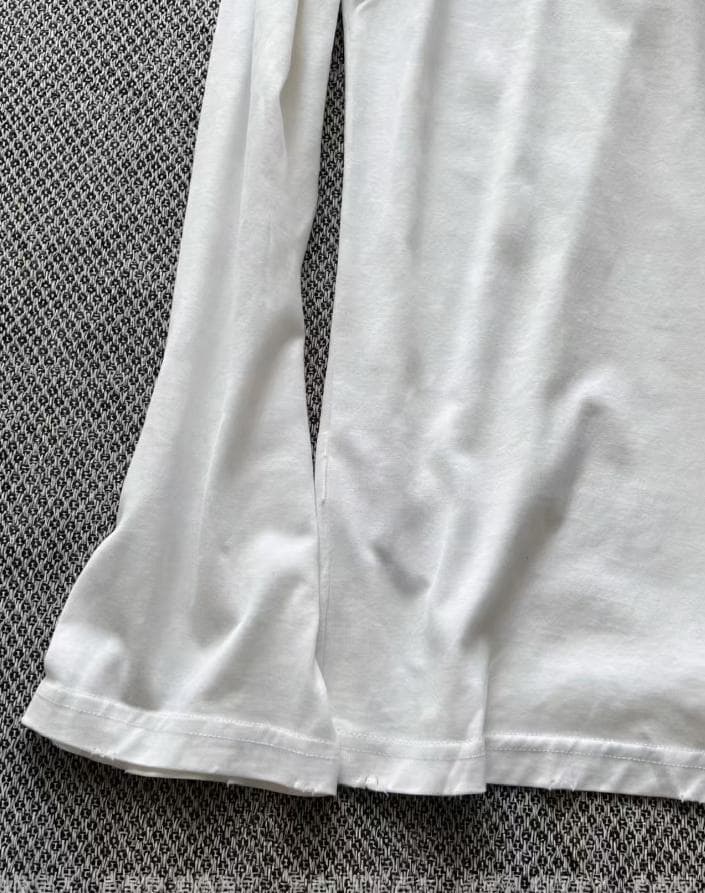 Acne Studios ロンT ダスティホワイト ロゴ入り