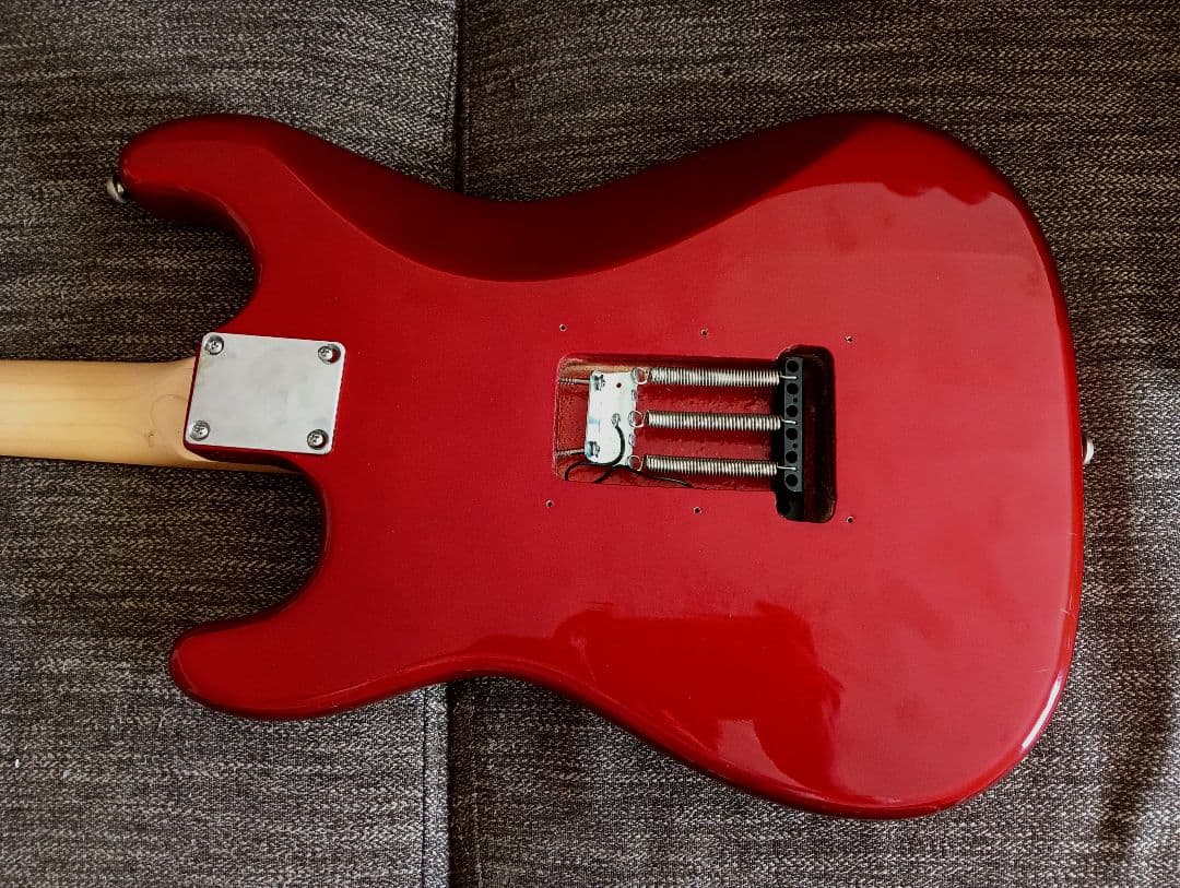 ストラト メタリックレッド レッドパール SHH