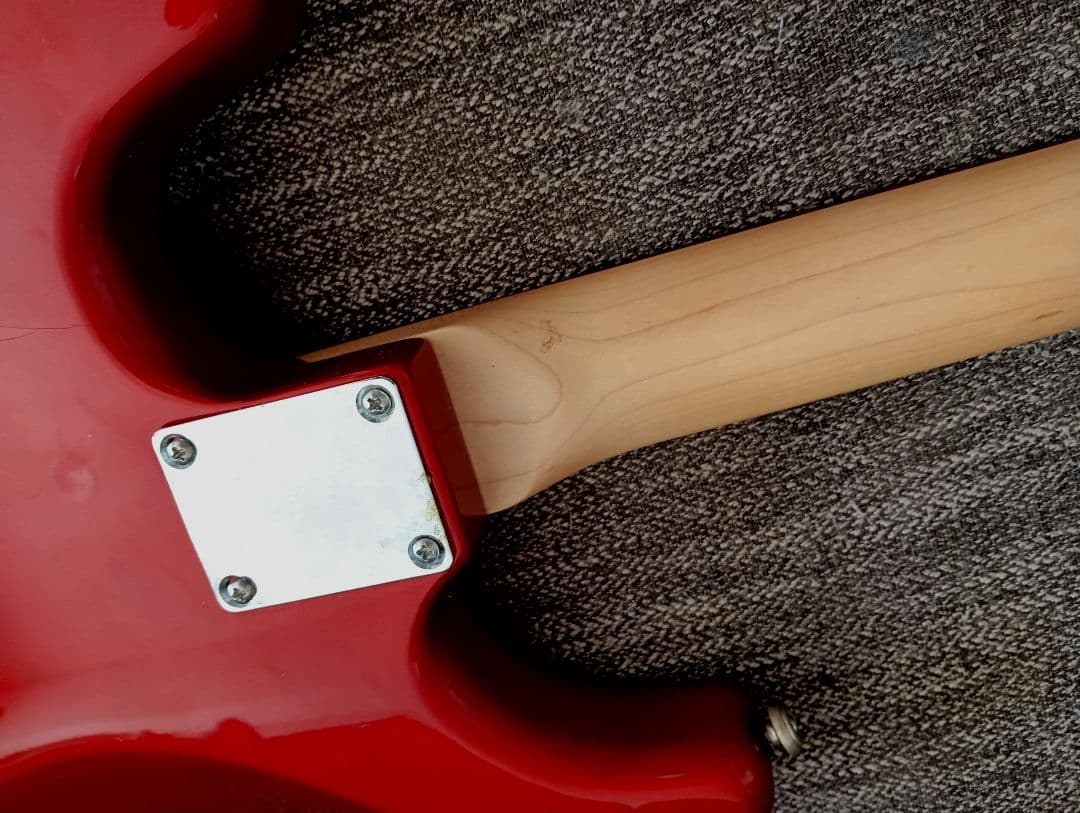 ストラト メタリックレッド レッドパール SHH