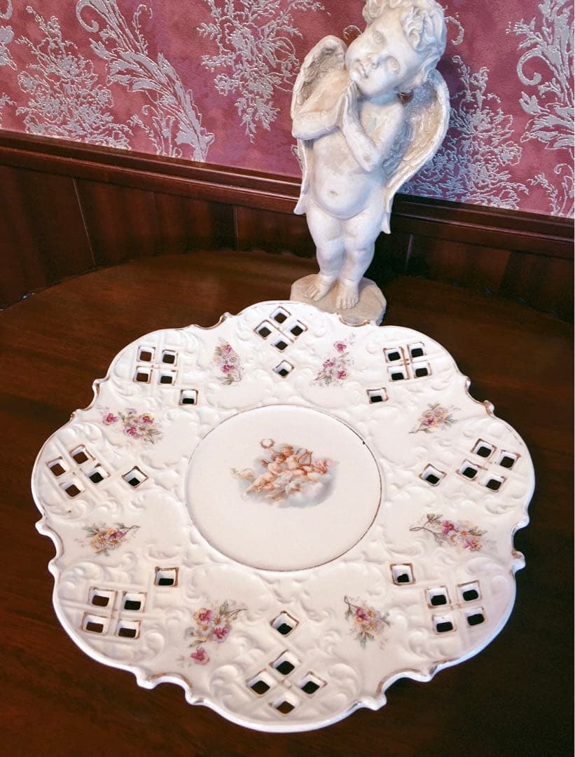 フランス　アンティーク　レリーフ　ピアスプレート　天使　エンジェル　飾り皿