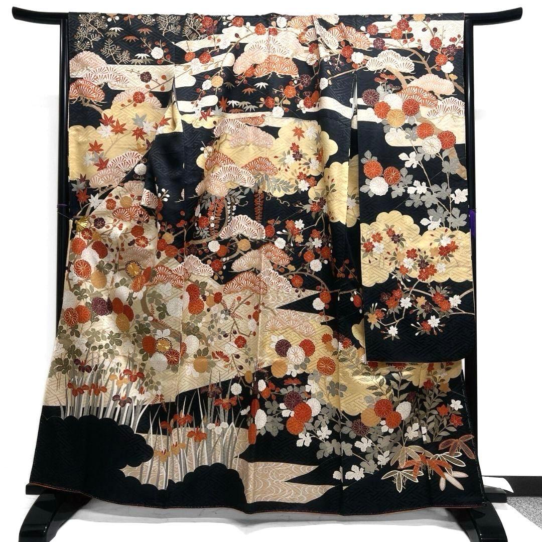 振袖　金駒刺繍　紗綾形地紋　菊花　松竹梅　霞　成人式　着物　083a p