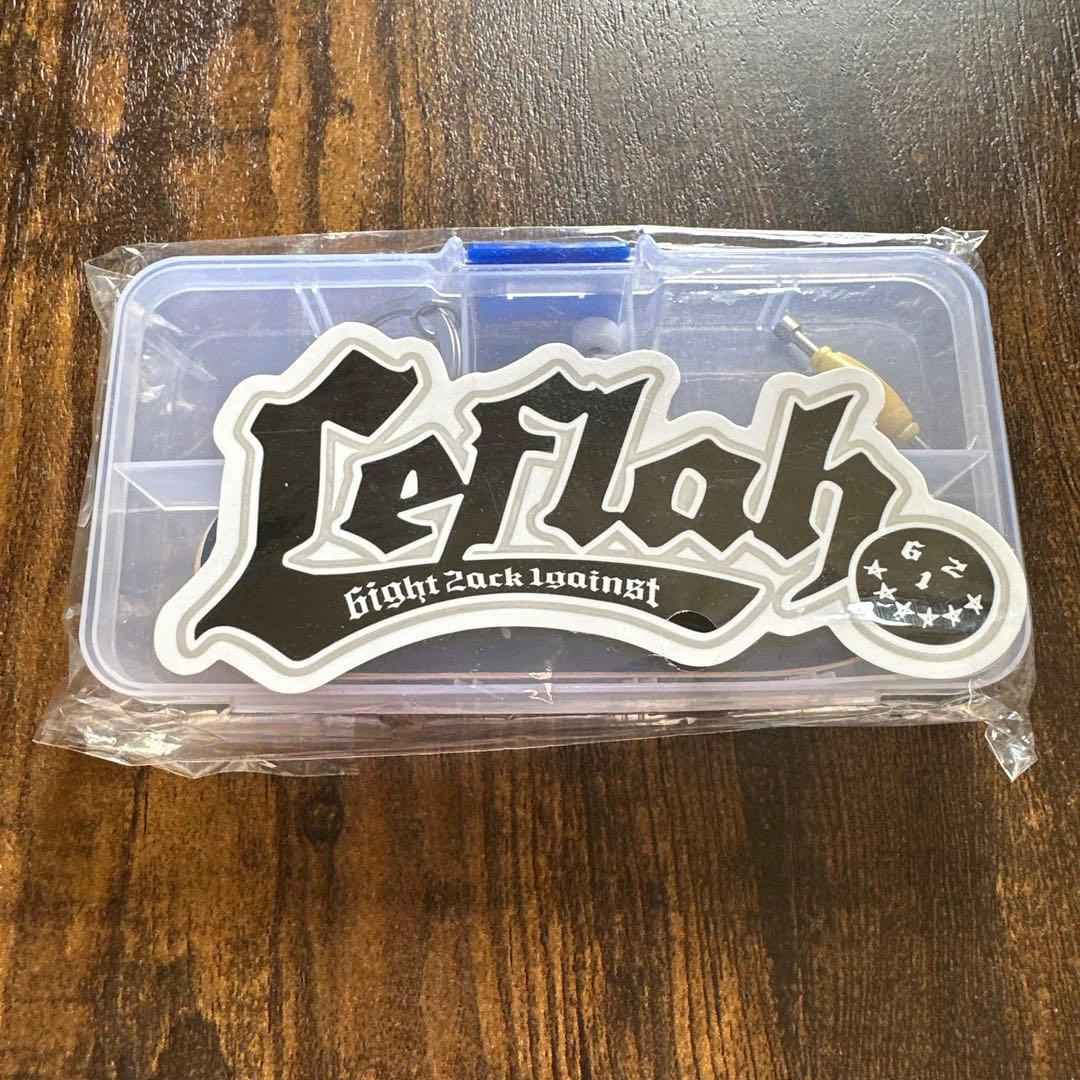 LEFLAH　指スケ　スケボー　キーホルダー　スケートボード　アクセサリー