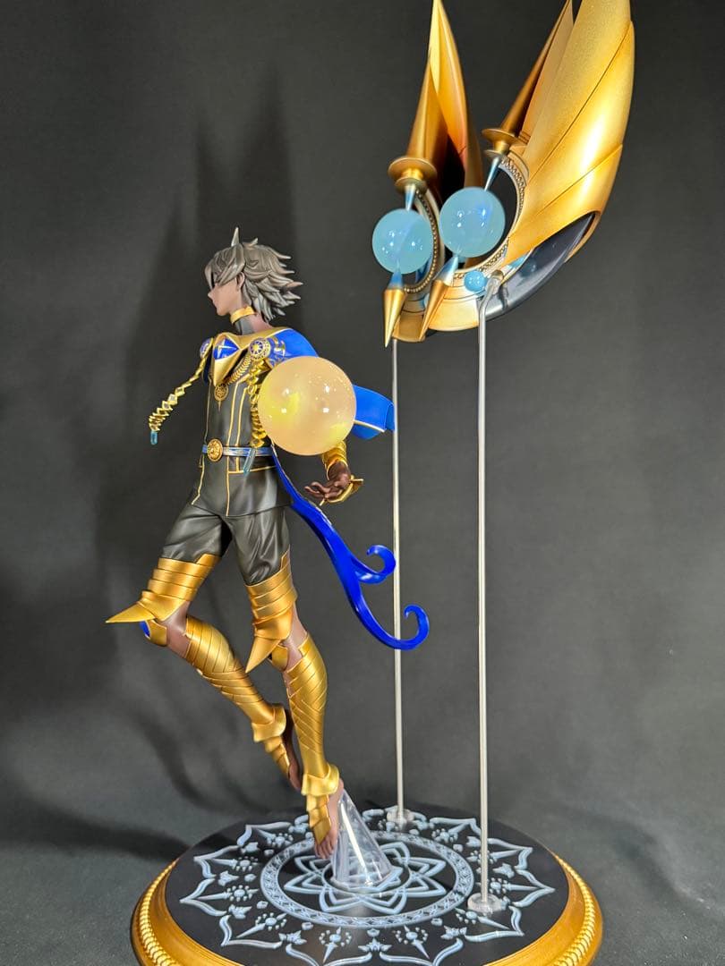 FGOアルジュナ〔オルタ〕とカルナ 1／8スケールフィギュアのセット