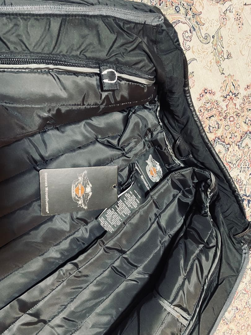 新品未使用Harley-Davidson豪華冬用インナー付きレザージャケット！